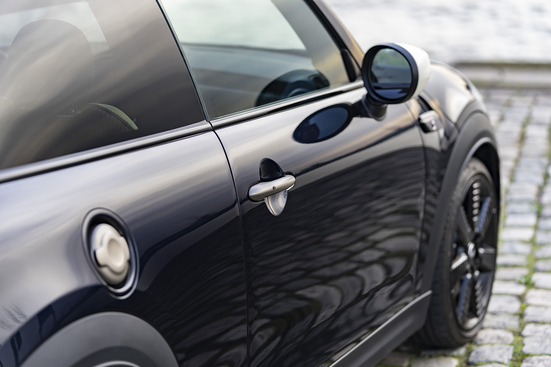 2022 Mini Cooper S 3-door Resolute Edition Detail Wallpapers #41 of 45