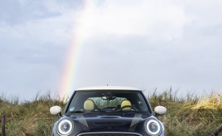 2022 Mini Cooper S 3-door Resolute Edition Front Wallpapers 450x275 (35)