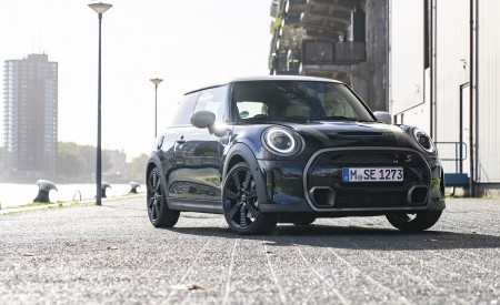 2022 Mini Cooper S 3-door Resolute Edition Front Wallpapers 450x275 (3)