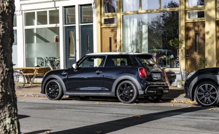 2022 Mini Cooper S 3-door Resolute Edition Side Wallpapers 450x275 (10)