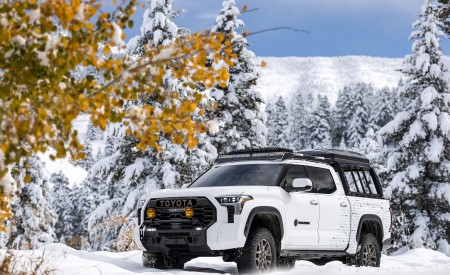 2022 Toyota Trailhunter Concept Front Three-Quarter Wallpapers 450x275 (7)