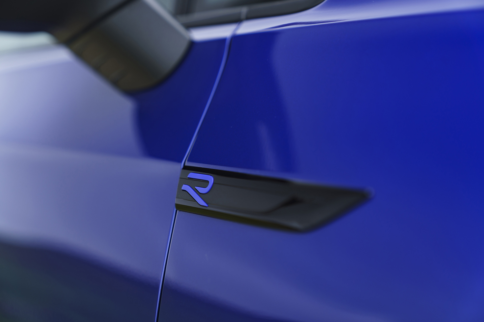 2022 Volkswagen Golf R 20 Years (UK-Spec) Detail Wallpapers #39 of 55