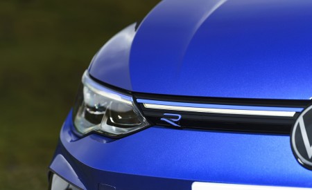 2022 Volkswagen Golf R 20 Years (UK-Spec) Headlight Wallpapers 450x275 (37)