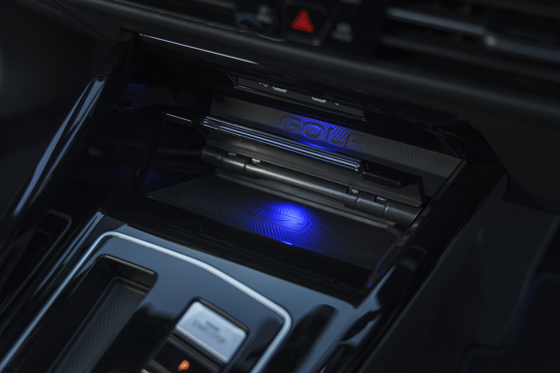 2022 Volkswagen Golf R 20 Years (UK-Spec) Interior Detail Wallpapers #52 of 55