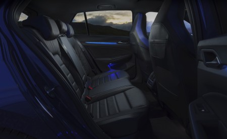 2022 Volkswagen Golf R 20 Years (UK-Spec) Interior Rear Seats Wallpapers 450x275 (53)