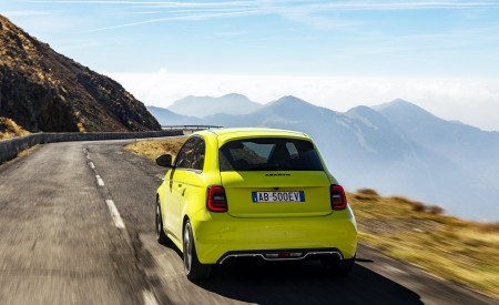 2023 Abarth 500e Rear Wallpapers 450x275 (6)