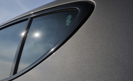 2023 Alfa Romeo Tonale Plug-In Hybrid Q4 Detail Wallpapers 450x275 (93)
