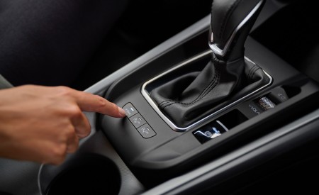 2023 Alfa Romeo Tonale Plug-In Hybrid Q4 Interior Detail Wallpapers 450x275 (100)