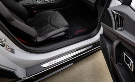 2023 Audi R8 GT RWD Door Sill Wallpapers 450x275 (34)