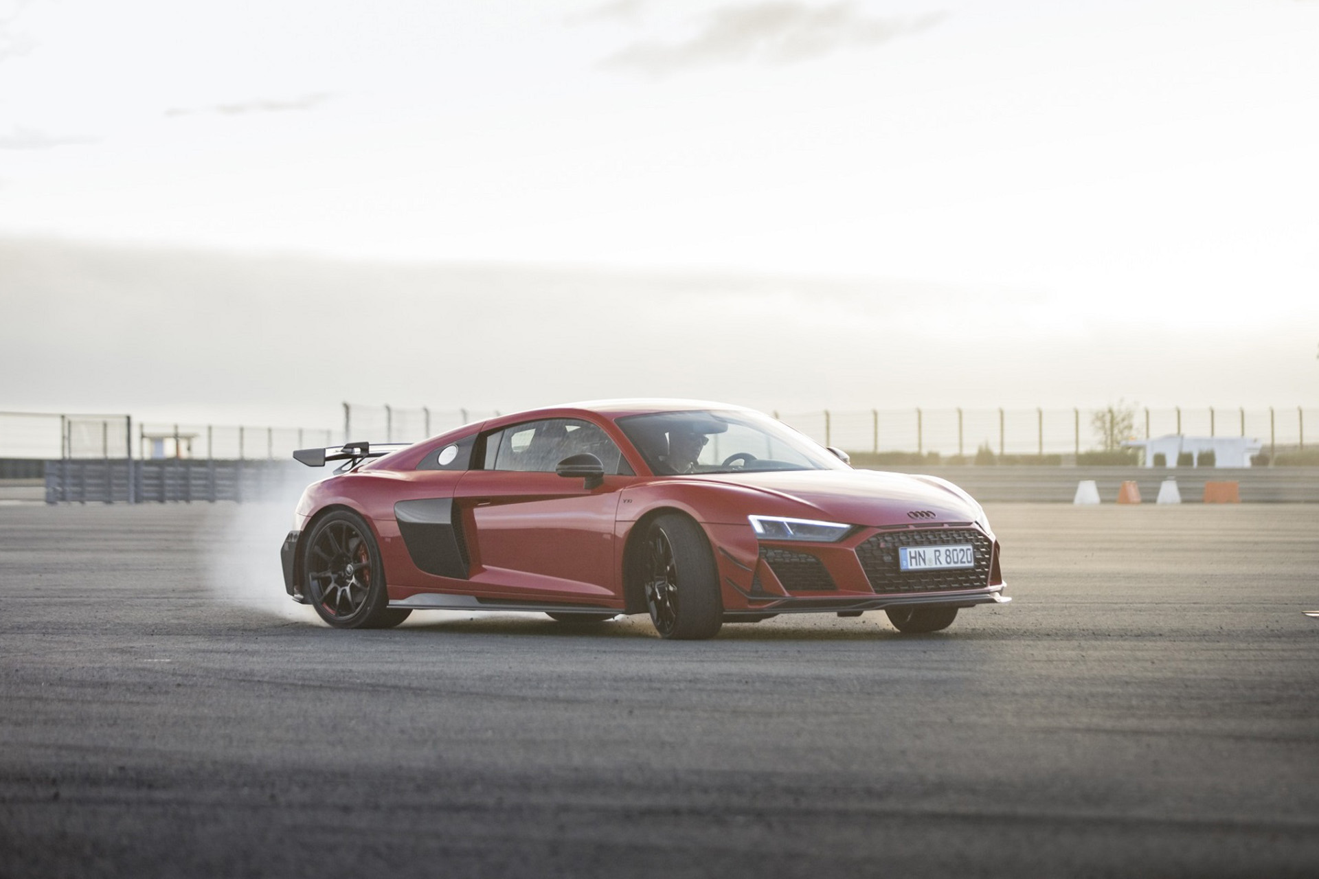 2023 Audi R8 GT RWD Front Three-Quarter Wallpapers (13)
