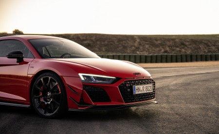 2023 Audi R8 GT RWD Front Wallpapers 450x275 (29)