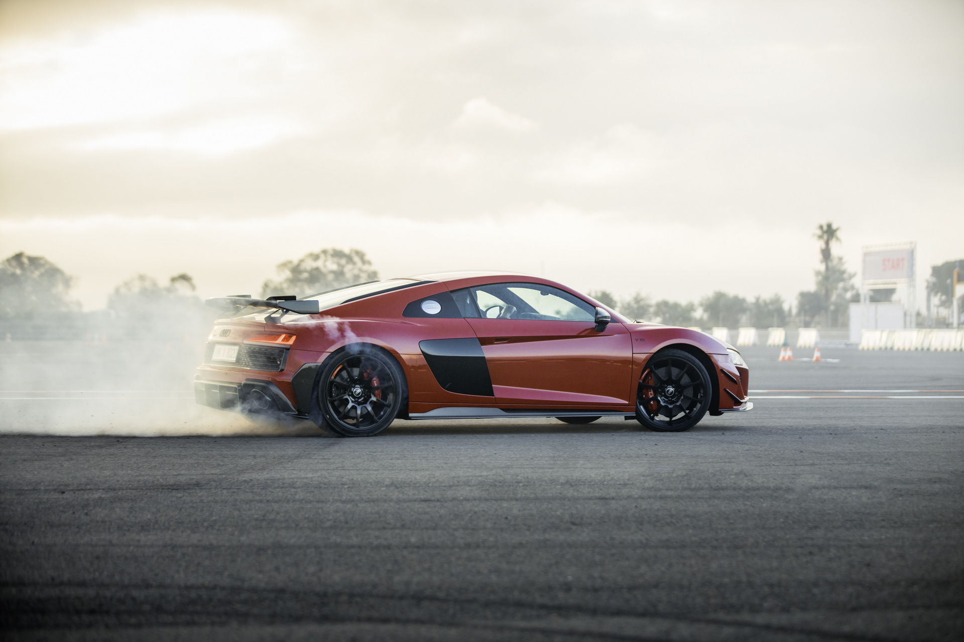 2023 Audi R8 GT RWD Rear Three-Quarter Wallpapers (15)