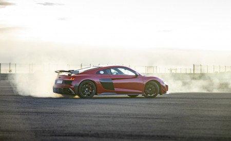 2023 Audi R8 GT RWD Rear Three-Quarter Wallpapers 450x275 (16)