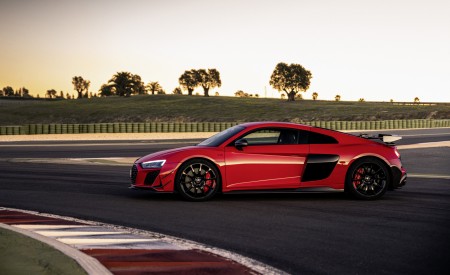 2023 Audi R8 GT RWD Side Wallpapers 450x275 (28)