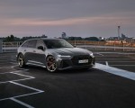 2023 Audi RS6 Avant Performance (Color: Nimbus Grey in Pearl Effect) Front Three-Quarter Wallpapers 150x120