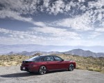 2023 BMW 760i xDrive (Color: Aventurin Red Metallic Two-Tone; US-Spec) Rear Three-Quarter Wallpapers 150x120 (23)
