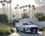 2023 BMW 760i xDrive (Color: Mineral White Metallic; US-Spec) Front Three-Quarter Wallpapers 150x120