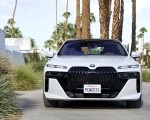 2023 BMW 760i xDrive (Color: Mineral White Metallic; US-Spec) Front Wallpapers 150x120