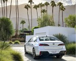 2023 BMW 760i xDrive (Color: Mineral White Metallic; US-Spec) Rear Wallpapers 150x120