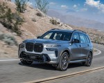 2023 BMW X7 M60i xDrive (Color: Frozen Grey; US-Spec) Front Three-Quarter Wallpapers 150x120 (26)