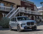 2023 BMW X7 M60i xDrive (Color: Frozen Grey; US-Spec) Front Three-Quarter Wallpapers 150x120