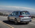 2023 BMW X7 M60i xDrive (Color: Frozen Grey; US-Spec) Rear Three-Quarter Wallpapers 150x120 (28)