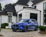 2023 BMW X7 M60i xDrive (Color: Frozen Marina Bay Blue; US-Spec) Front Three-Quarter Wallpapers 150x120