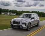 2023 BMW X7 M60i xDrive (Color: Frozen Pure Grey Metallic; US-Spec) Front Three-Quarter Wallpapers 150x120