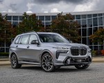 2023 BMW X7 M60i xDrive (Color: Frozen Pure Grey Metallic; US-Spec) Front Three-Quarter Wallpapers 150x120