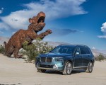 2023 BMW X7 xDrive 40i (Color: Blue Ridge Mountain; US-Spec) Front Three-Quarter Wallpapers 150x120 (43)