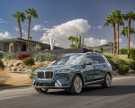 2023 BMW X7 xDrive 40i (Color: Blue Ridge Mountain; US-Spec) Front Three-Quarter Wallpapers 150x120 (3)