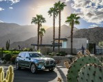 2023 BMW X7 xDrive 40i (Color: Blue Ridge Mountain; US-Spec) Front Three-Quarter Wallpapers 150x120
