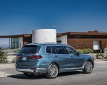 2023 BMW X7 xDrive 40i (Color: Blue Ridge Mountain; US-Spec) Rear Three-Quarter Wallpapers 150x120