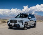 2023 BMW X7 xDrive 40i (Color: Brooklyn Grey; US-Spec) Front Three-Quarter Wallpapers 150x120