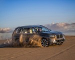 2023 BMW X7 xDrive 40i (Color: Sparkling Copper Grey; US-Spec) Front Three-Quarter Wallpapers 150x120