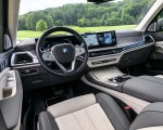 2023 BMW X7 xDrive 40i (Color: Sparkling Copper Grey; US-Spec) Interior Wallpapers 150x120