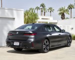 2023 BMW i7 xDrive60 (Color: Frozen Deep Grey; US-Spec) Rear Three-Quarter Wallpapers 150x120 (40)