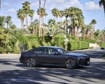 2023 BMW i7 xDrive60 (Color: Frozen Deep Grey; US-Spec) Side Wallpapers 150x120 (23)