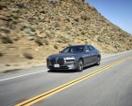 2023 BMW i7 xDrive60 (Color: Oxid Grey Metallic; US-Spec) Front Three-Quarter Wallpapers 150x120