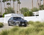 2023 BMW i7 xDrive60 (Color: Oxid Grey Metallic; US-Spec) Front Wallpapers 150x120
