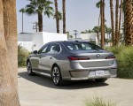 2023 BMW i7 xDrive60 (Color: Oxid Grey Metallic; US-Spec) Rear Three-Quarter Wallpapers 150x120
