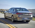 2023 BMW i7 xDrive60 (Color: Oxid Grey Metallic; US-Spec) Rear Three-Quarter Wallpapers 150x120