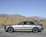 2023 BMW i7 xDrive60 (Color: Oxid Grey Metallic; US-Spec) Side Wallpapers 150x120