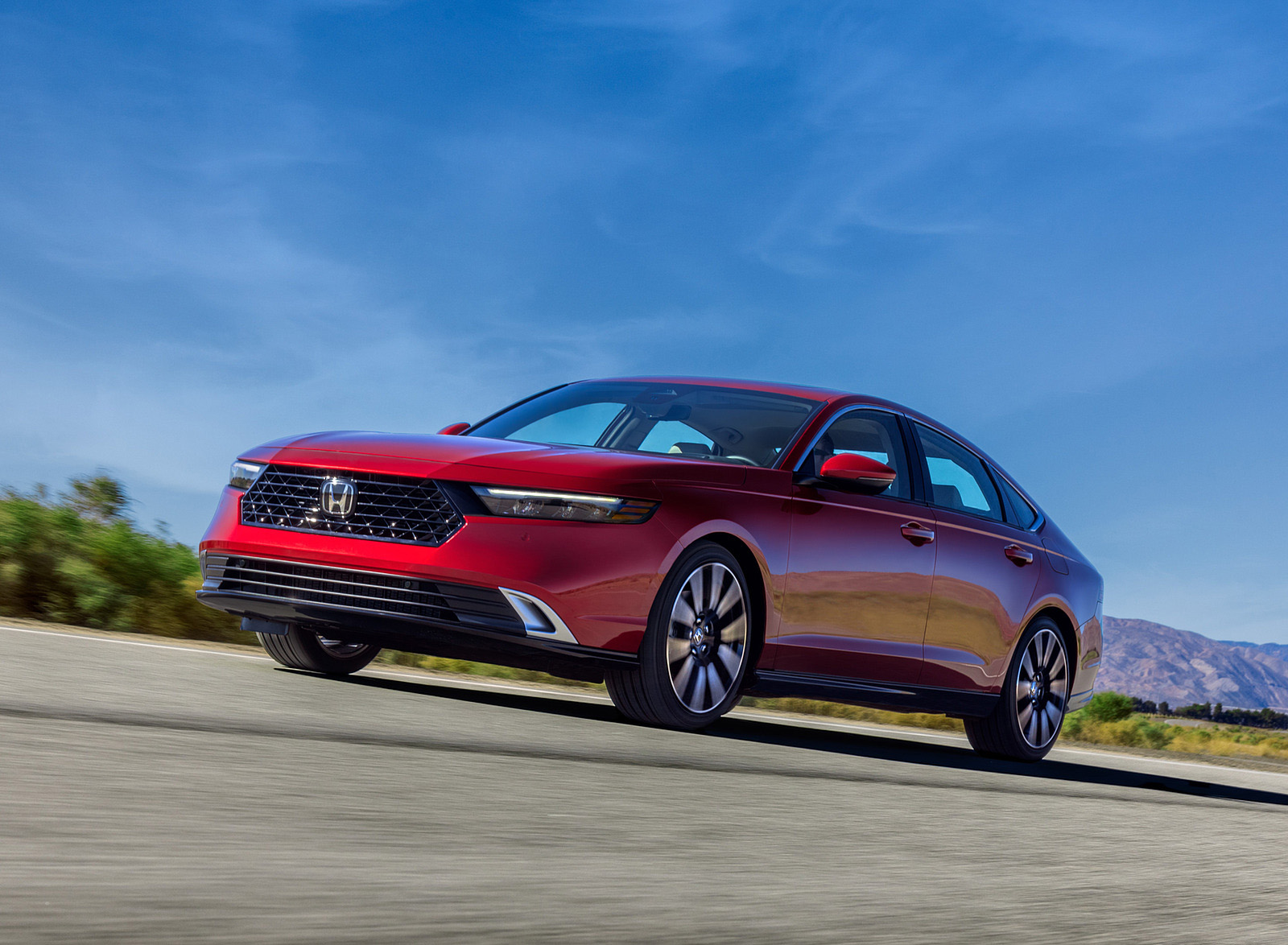 2023 Honda Accord Front Three-Quarter Wallpapers (1)
