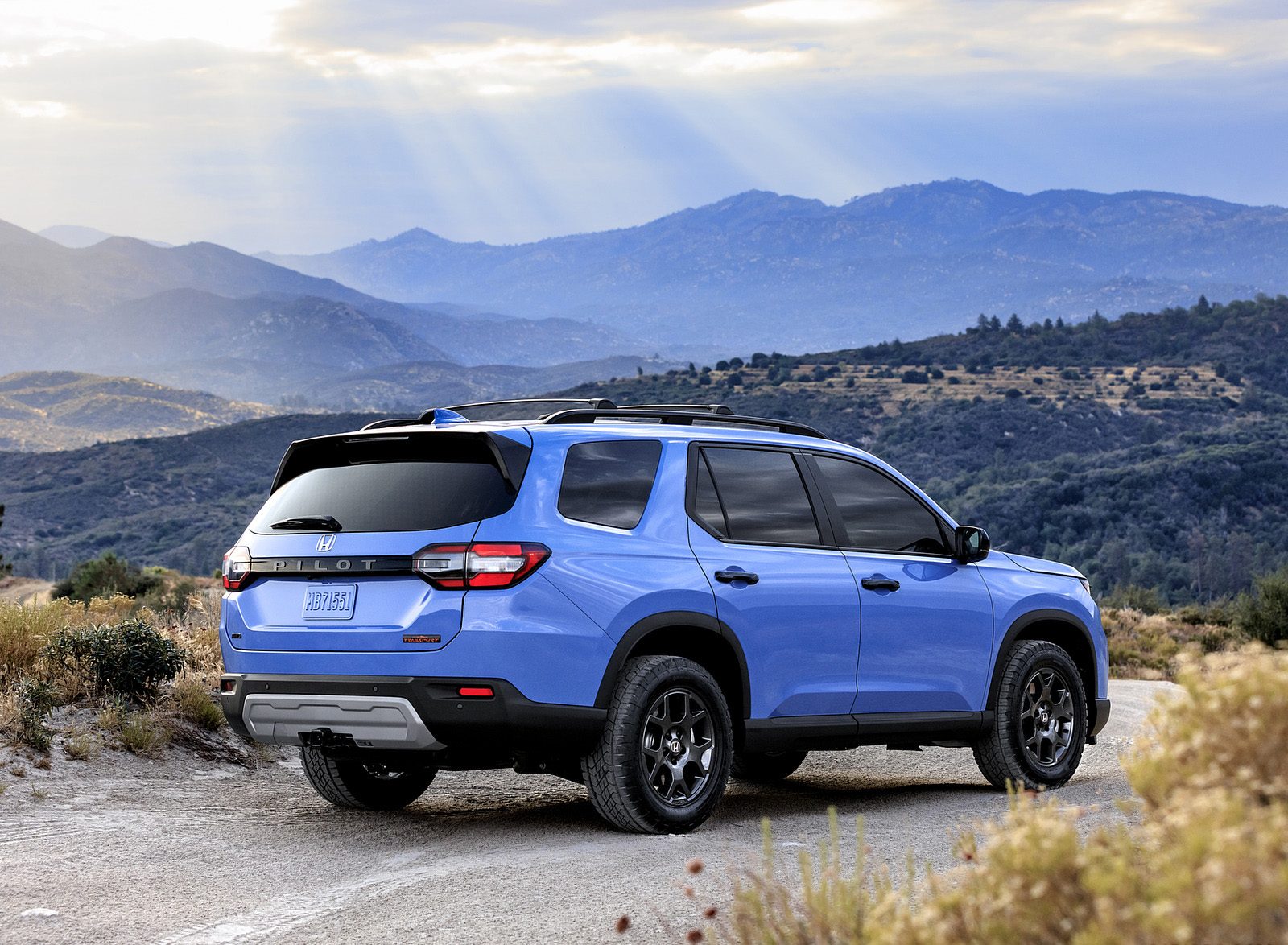 2023 Honda Pilot TrailSport Rear Three-Quarter Wallpapers (5)