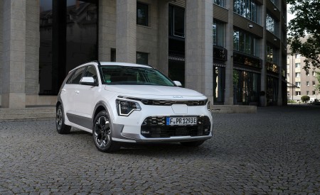 2023 Kia Niro EV Front Wallpapers 450x275 (14)