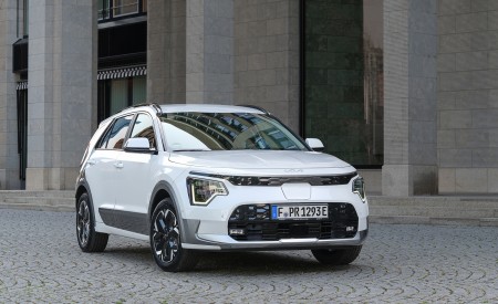 2023 Kia Niro EV Front Wallpapers 450x275 (15)