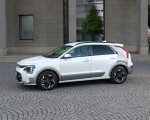 2023 Kia Niro EV Side Wallpapers 150x120 (18)