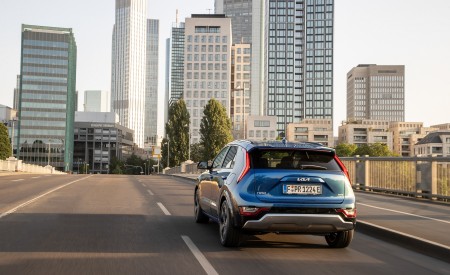 2023 Kia Niro PHEV Rear Wallpapers 450x275 (6)