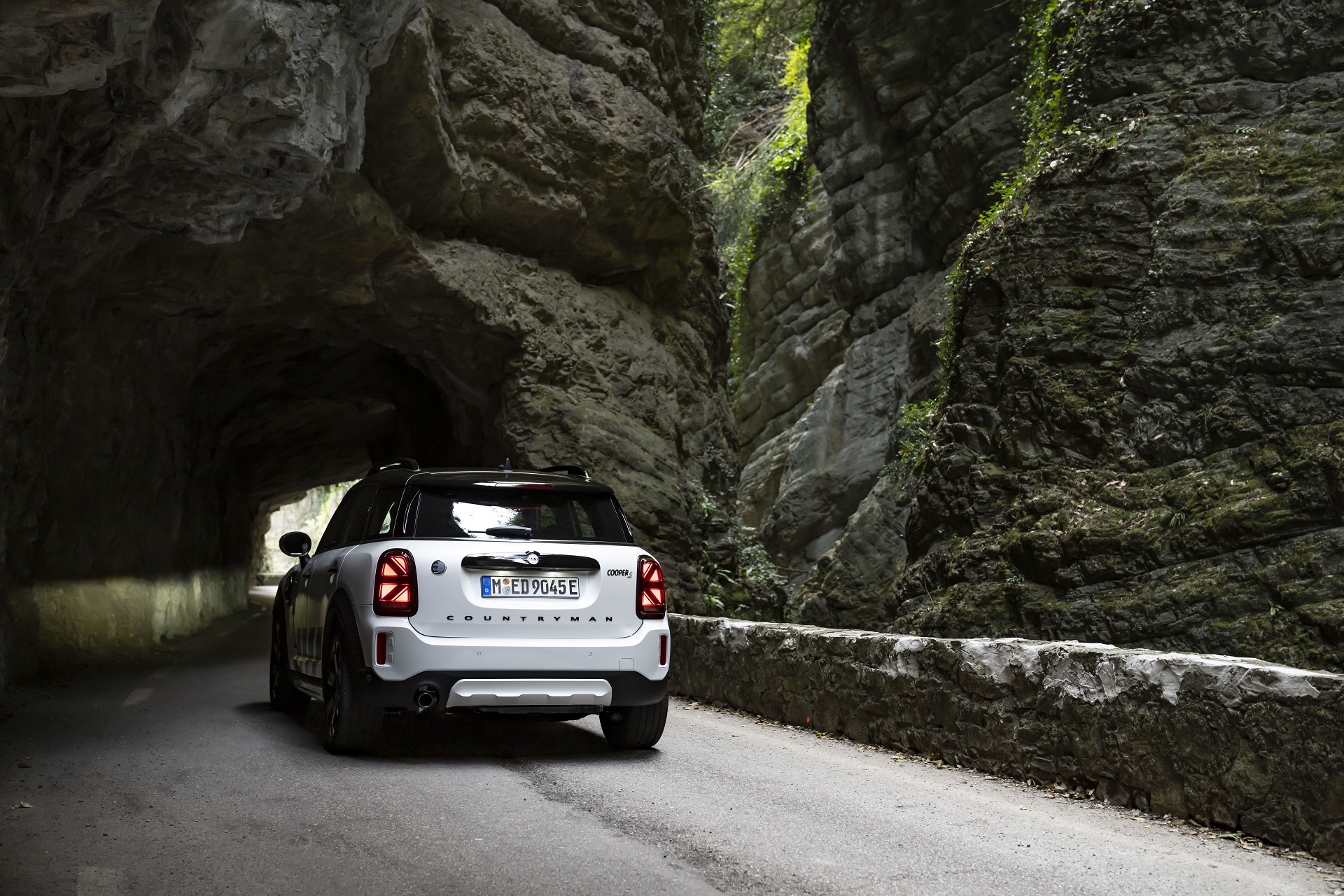 2023 Mini Cooper SE Countryman ALL4 Untamed Edition Rear Wallpapers (13)